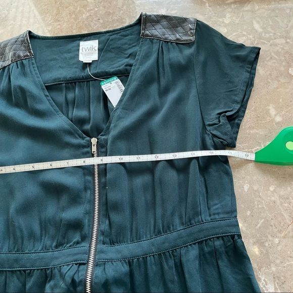 Twik emerald green short sleeve zipper front dress size medium - Picture 8 of 11